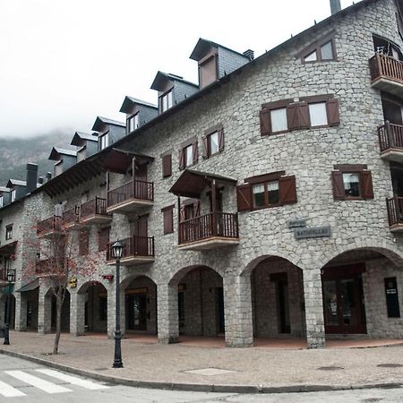 Apartamento CHECK-IN CASAS El Benasqués Exterior foto