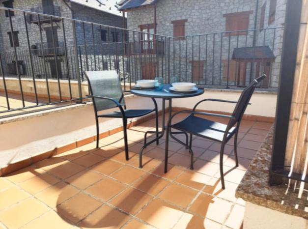 Apartamento CHECK-IN CASAS El Benasqués Exterior foto